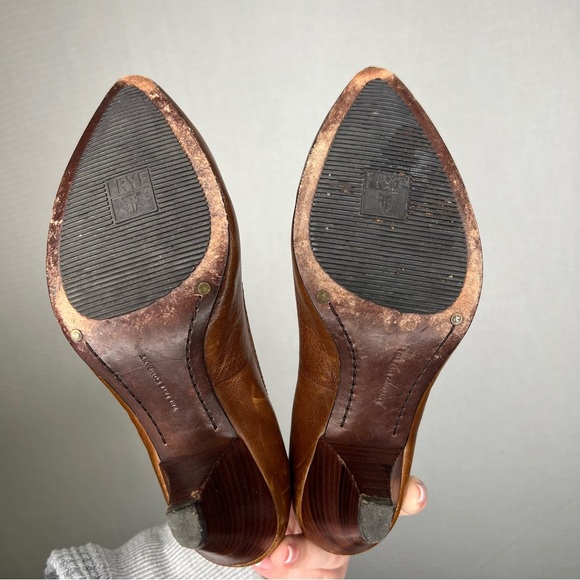 FRYE | Brown Leather Heeled‎ Pumps 6 Woman’s Regina - Picture 3 of 7